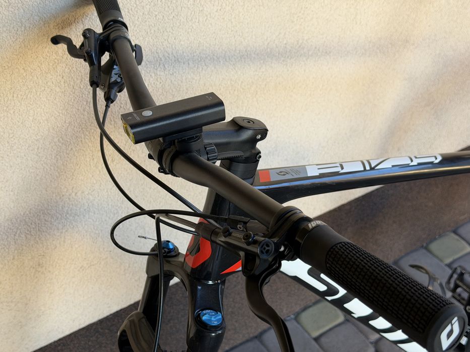 Велосипед  Scott Scale 930 Carbon