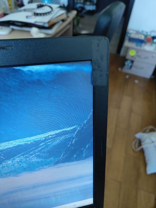 Lenovo i5/8gb/128ssd/2 Gb video