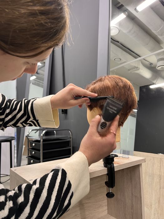 КУРС ПЕРУКАРЯ + можливість працевлаштування, ціна 7400грн