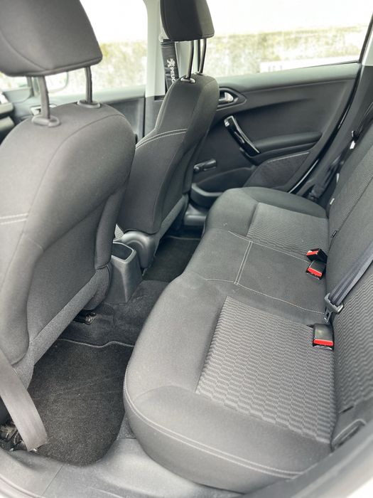 Peugeot 208 2018
