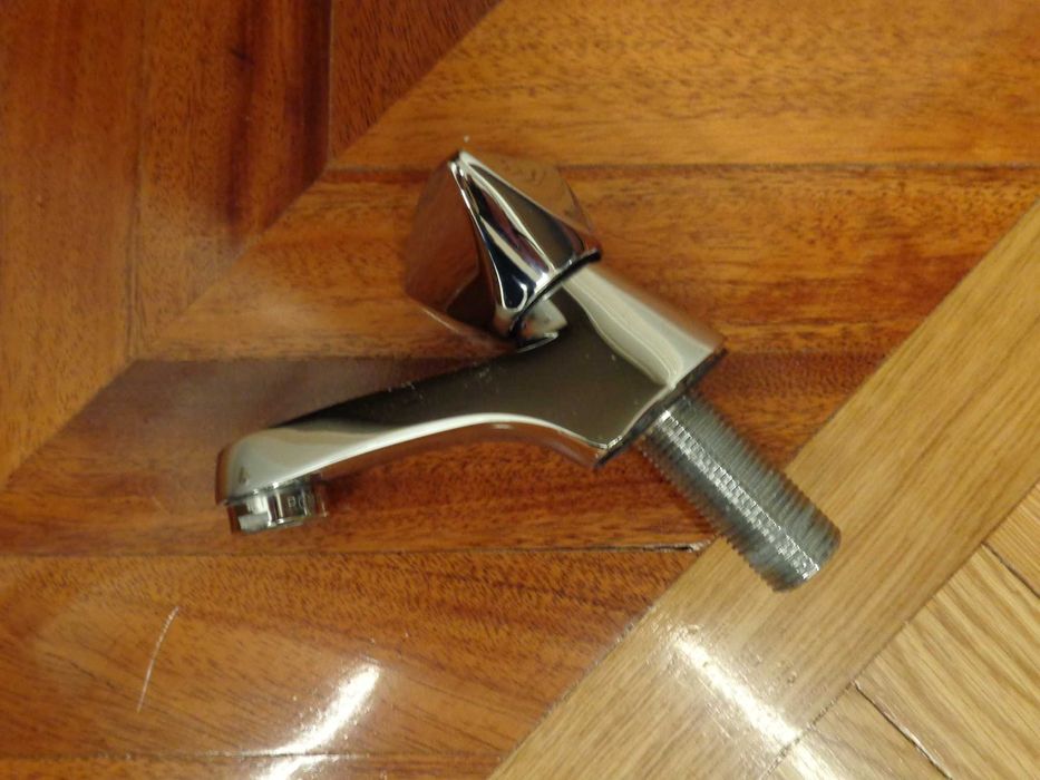 Torneira de lavatório