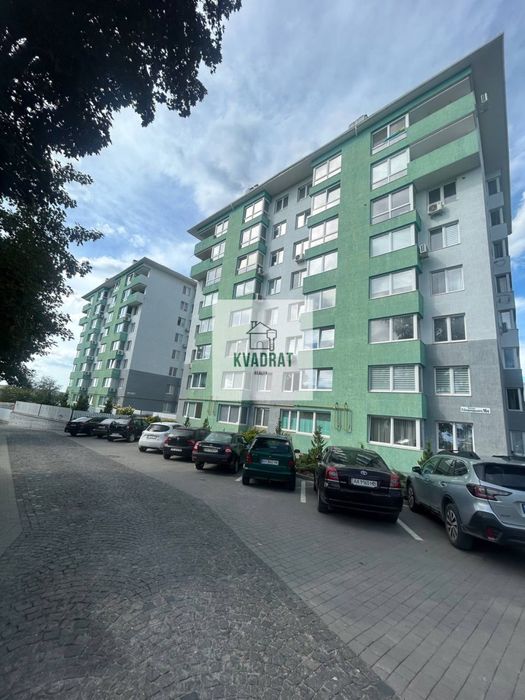 Продам 1-кімнатну квартиру з ремонтом і меблями у новому будинку