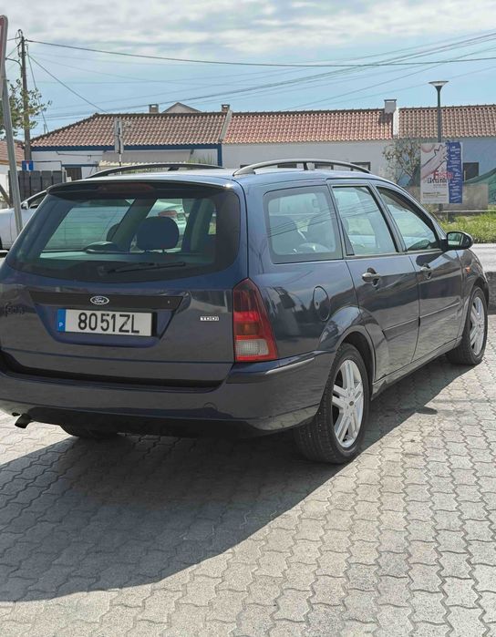 Ford Focus SW — fotografia 4
