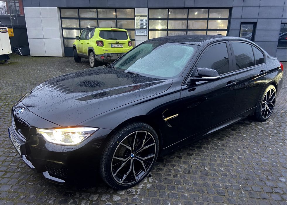 Оренда авто BMW 3 F30 M Look 24/7
