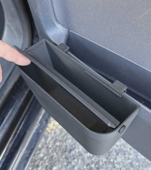 Lixeira de bolso para porta de carro com tampa de pressão