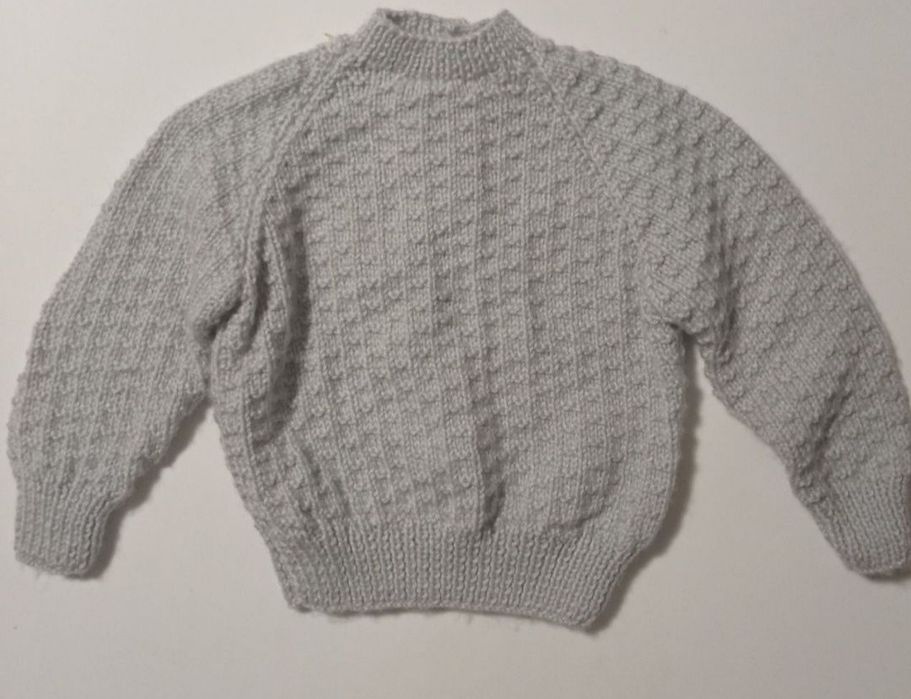 Новий теплий светрик для дівчинки та хлопчика 68-74