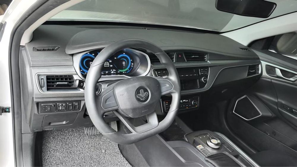 Geely Maple 2022