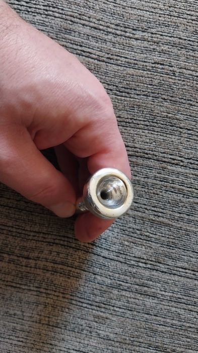 Bocal trompete Courtois 2D (portes desde3.51€)