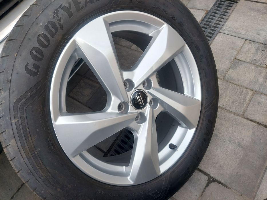 Alufelgi 18" 5x112 Audi Q3 + Goodyear 2022r