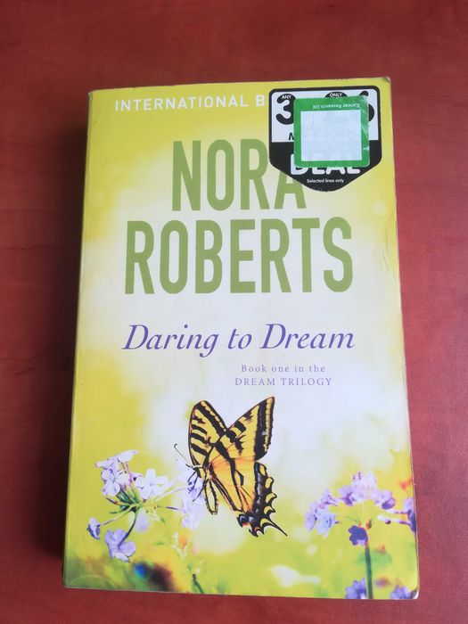 Daring To Dream             Nora Roberts