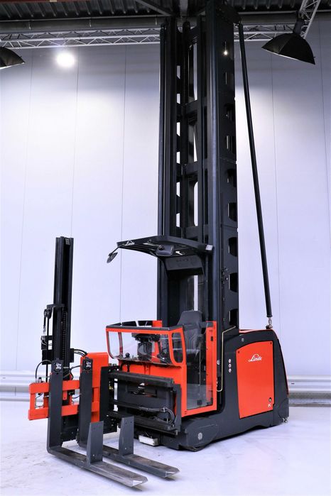 Linde K (011) електричний вузько-прохідний штабелер