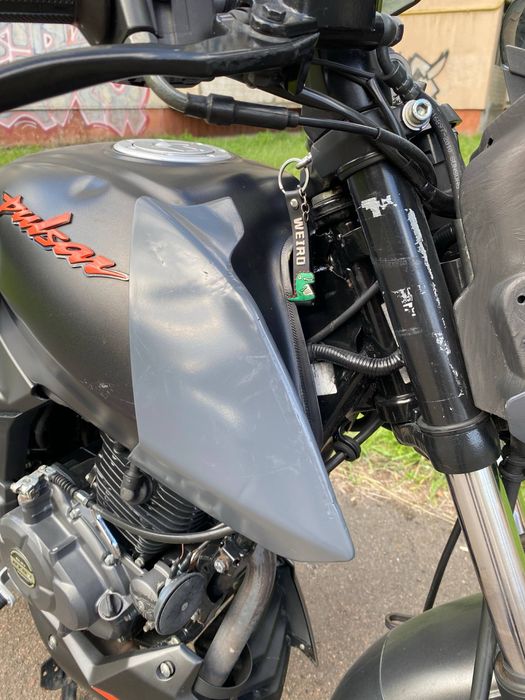 Bajaj Pulsar 180