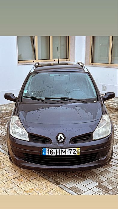Renault clio.