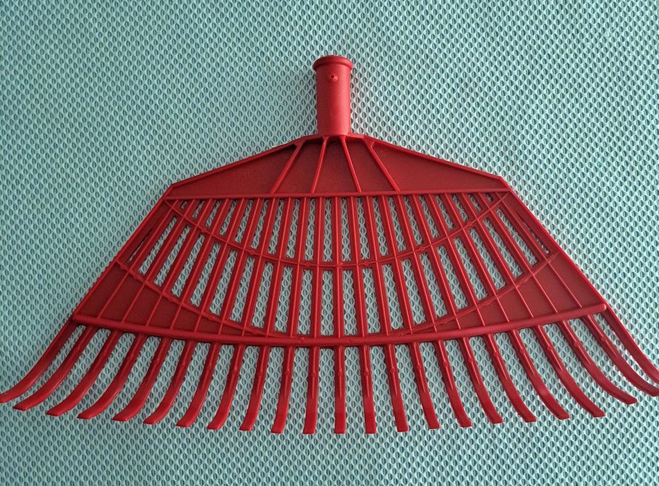 Ancinho para folhas - Plástico - Vermelho - sem pega - Novo!