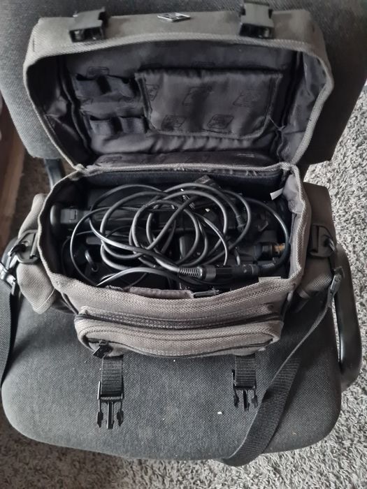 Продам відео камеру