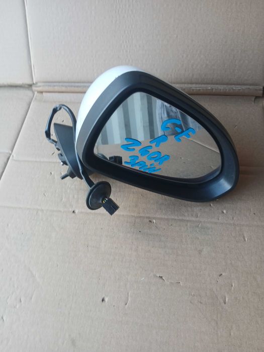 Lusterko Prawe Opel Corsa E Kod Lakieru Z40R 3PINY Europa