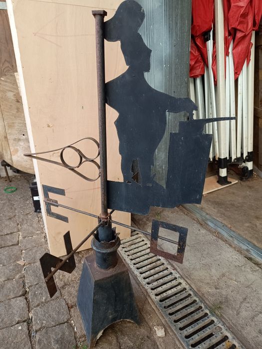 Ferragens e assessórios