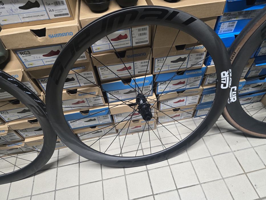 Rodas new race c4r novas super leves