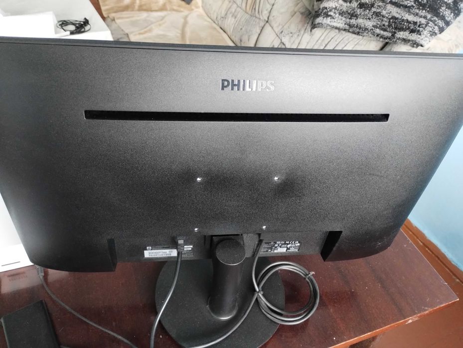 Продам монитор 27 дюймів Philips