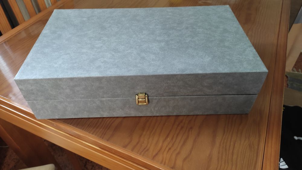 Copos e balde de gelo em prata de de lei