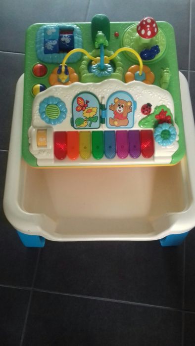 Mesa de Atividades Chicco