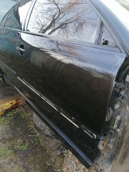 Пасат б5 двері передні