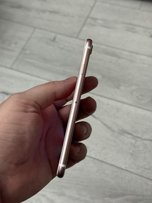 iPhone 7 32gb RoseGold