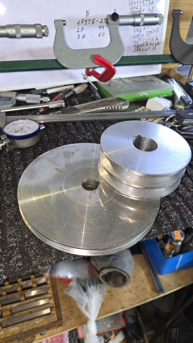 Шків.  Шківи до електродвигуна