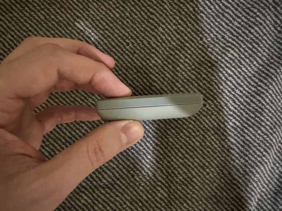 Модем 4G TP-Link M7650, тримає 15 годин