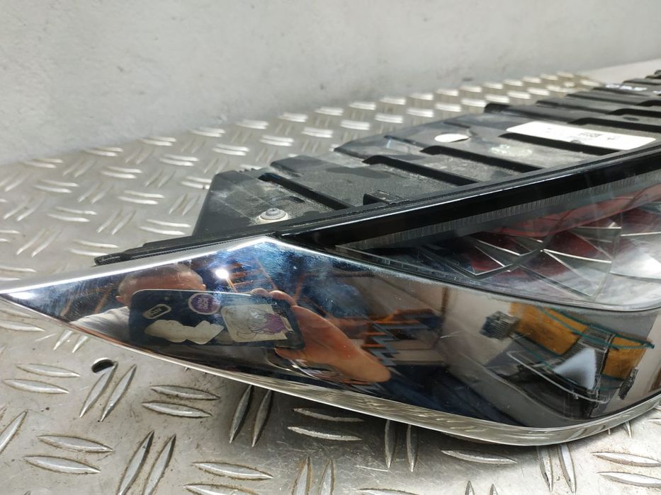 Peugeot/Citroen DS7 Crossback 2018- ліхтар стоп Led задній R, правий F