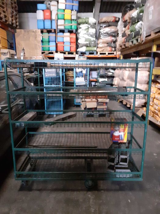 CARRINHOS DE EXPOSIÇÃO