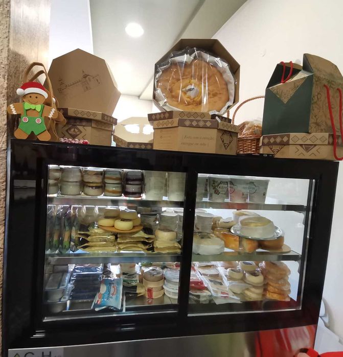 Vitrine expositora refrigerada