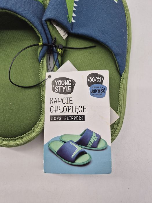 Kapcie chłopięce 30/31 nowe