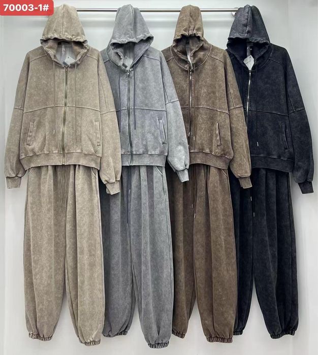 Жіночий костюм варенка