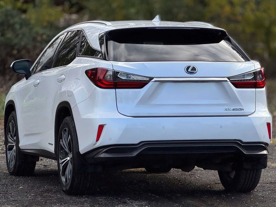 Lexus RX 450h      2019