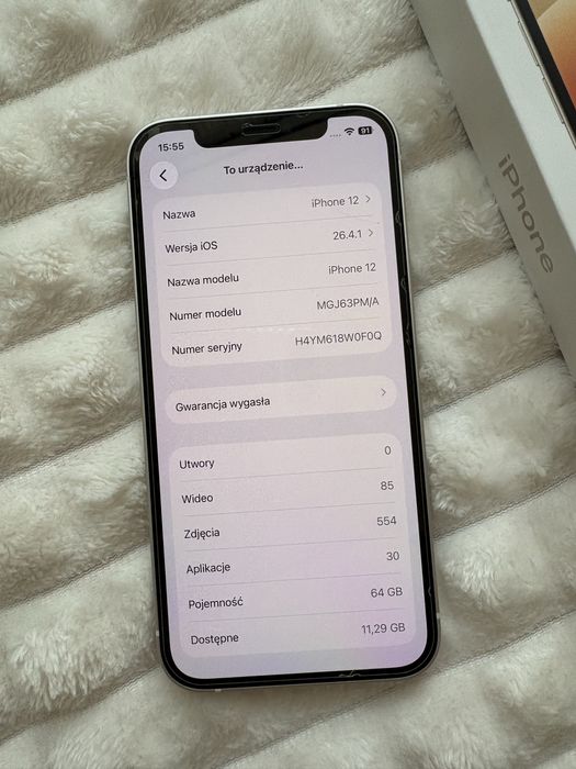 Smartfon telefon Apple iphone 12  bareria 88% bez gwarancji 64GB biały