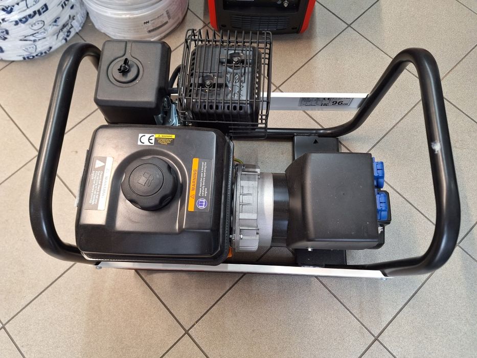 Agregat prądotwórczy Fogo F3001R 3KW z AVR