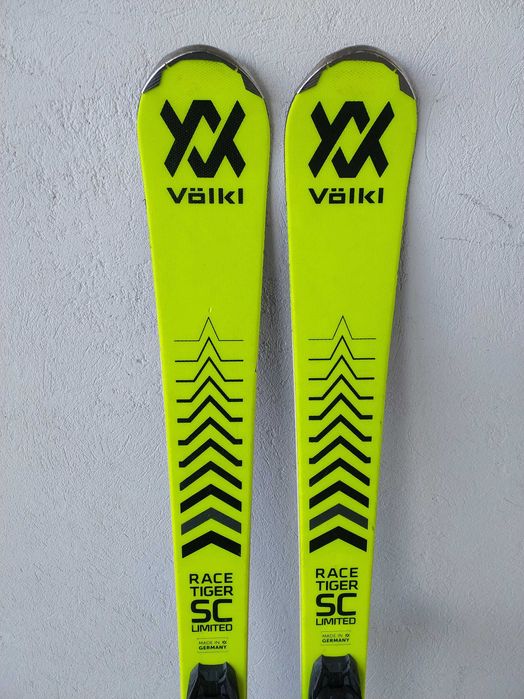 Narty VOLKL racetiger SC 12 limited 153 CM (2)