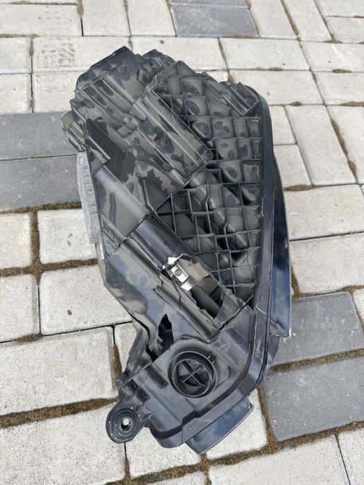 Фара Ауди Q5 2021 рест