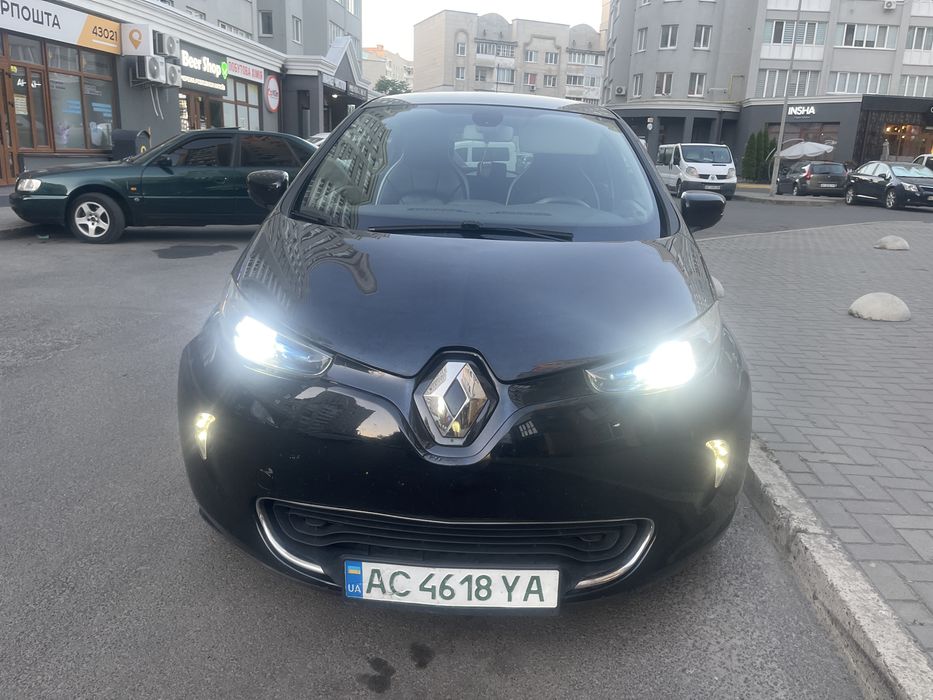 Продам електромобіль на шкіряному салоні (БОСЕ)