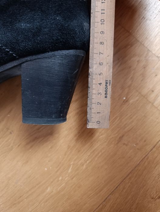 Черевики Tamaris 40 розмір, зручний каблук 7 см