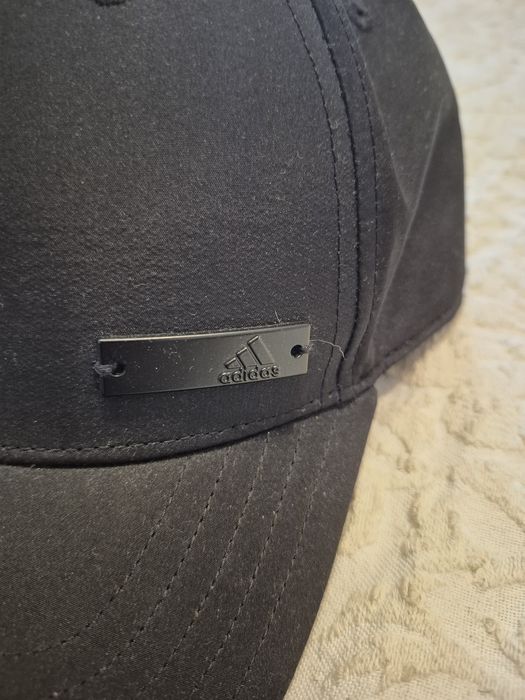 Chapéu Adidas preto
