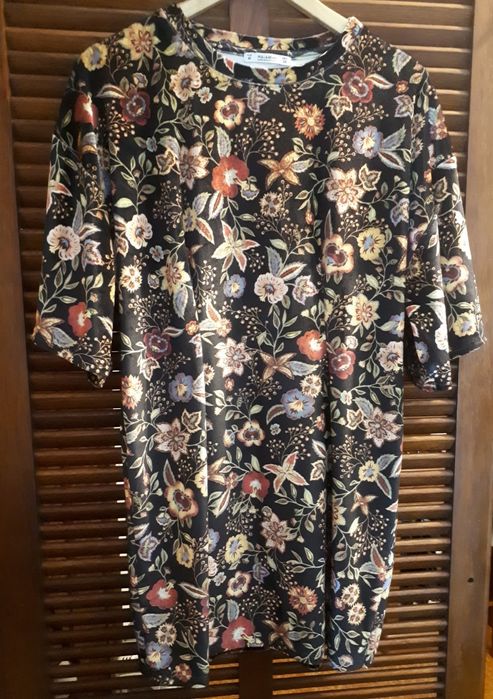 Vestido em veludo com padrão - Pull&Bear - NOVO