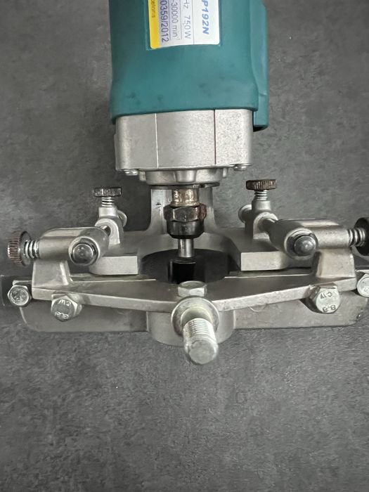 Ручний професійний фрезер Virutex FR 192 N