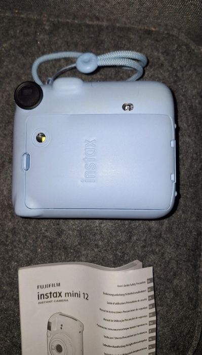 Instax Mini 12 blue
