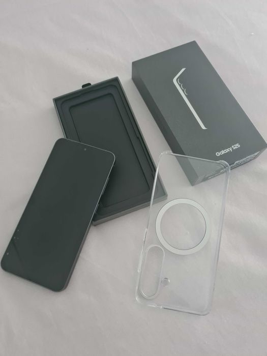 NOVO Samsung Galaxy S25 + Galaxy Tab S10 FE + Capa com teclado