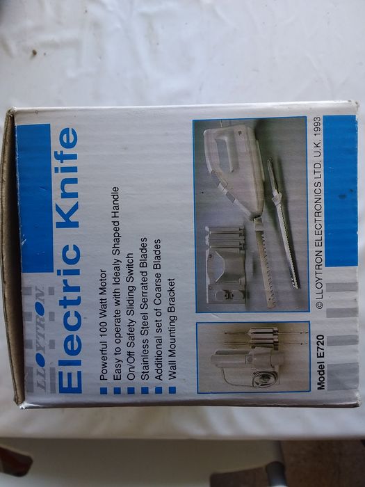 Faca eléctrica para cortar pão e outros