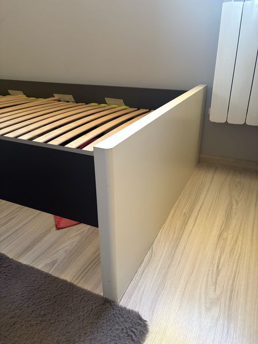 Łóżko młodzieżowe 90x200 - Kolekcja Graphic (Black Red White)