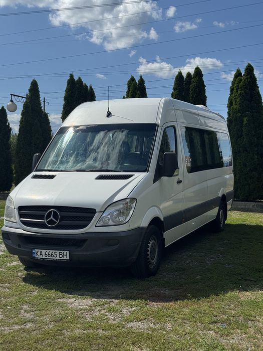 Mercedes Benz Sprinter 2013