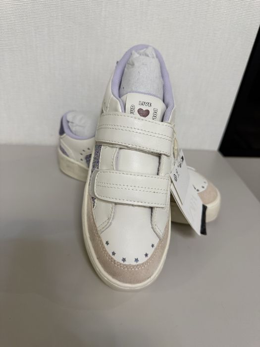 Кросівки фірми Zara,розмір 32
